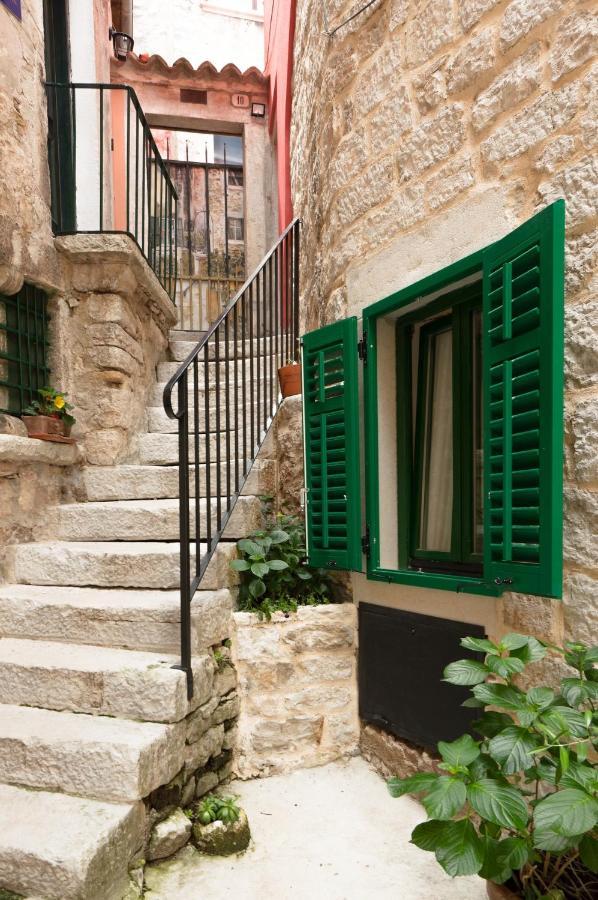 Monterosso City Center Rovinj Luaran gambar